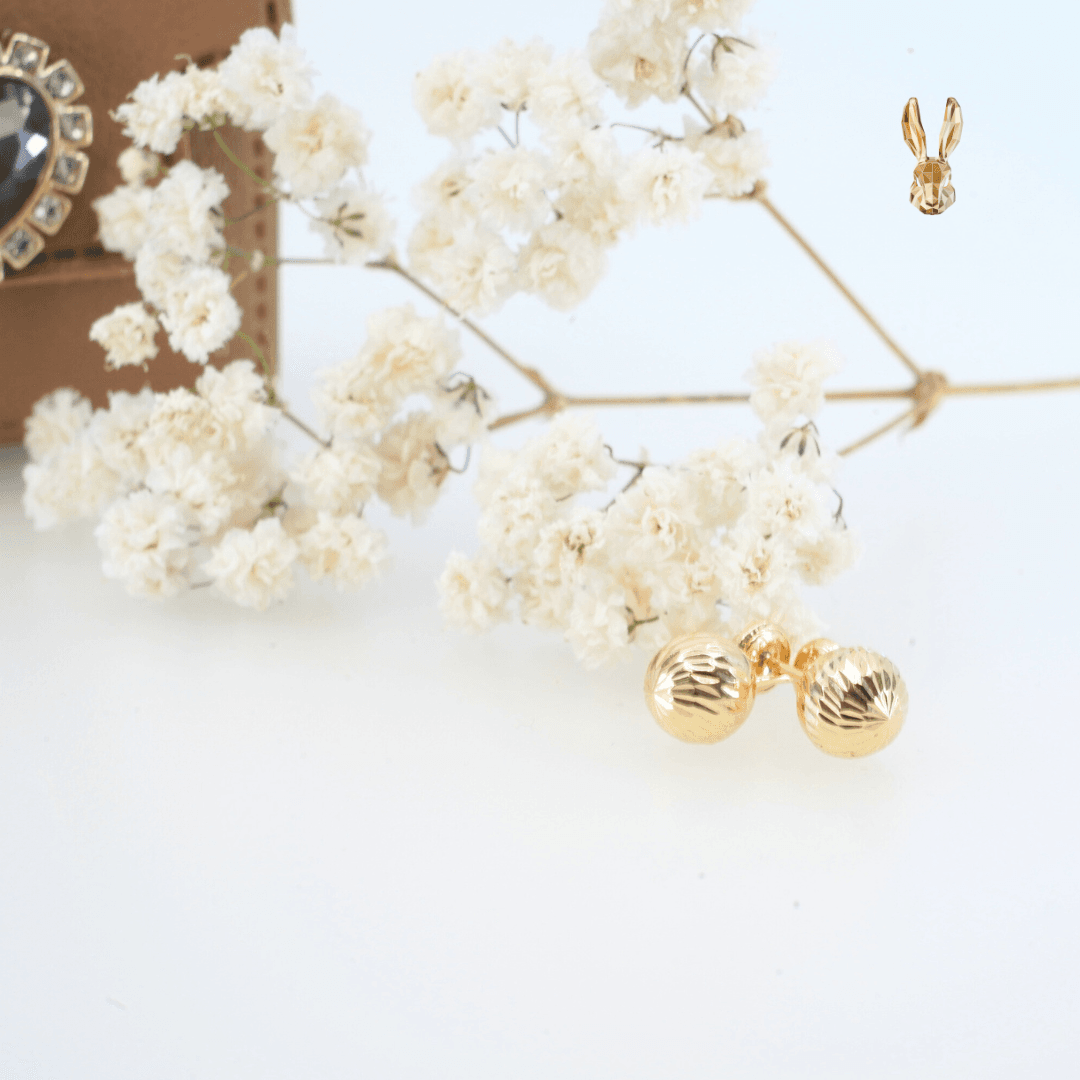 18k diamond cut ball earrings