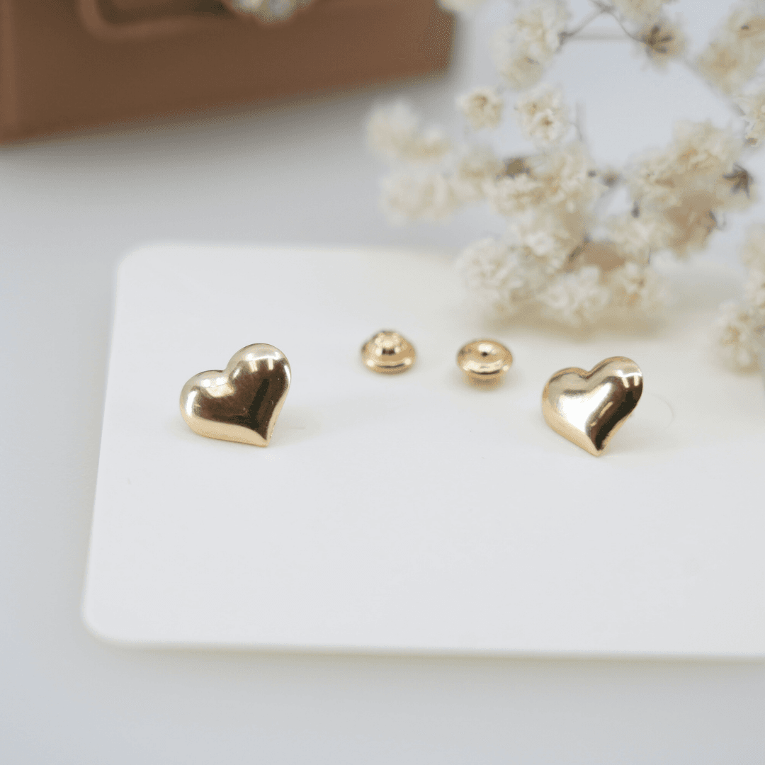 18k Heart Earrings