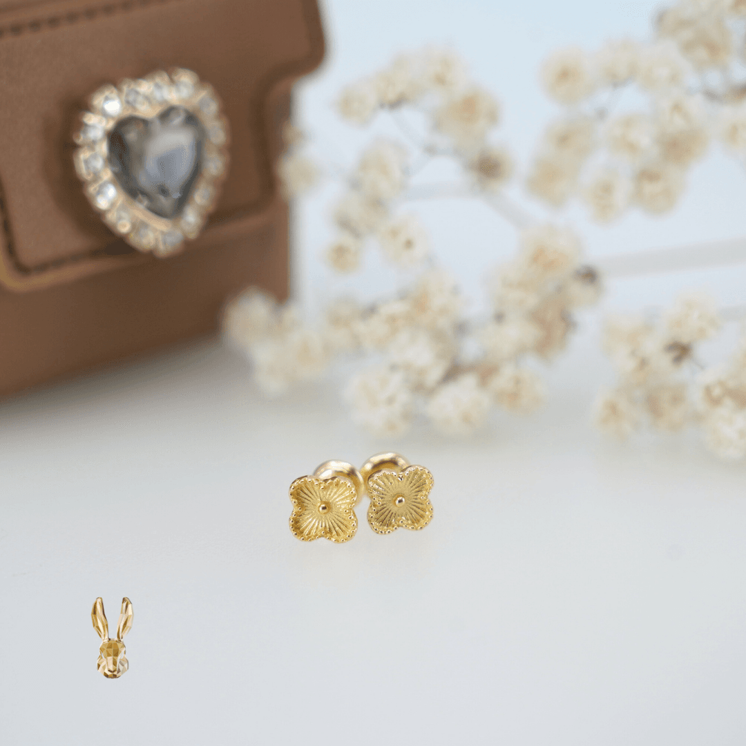 18k Gold Clover earrings small