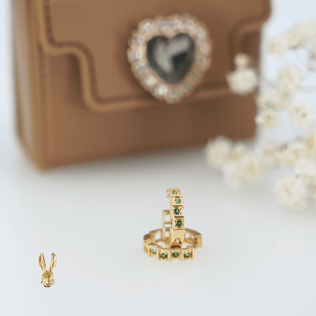 18k gold  Green Stone Hoop Earrings