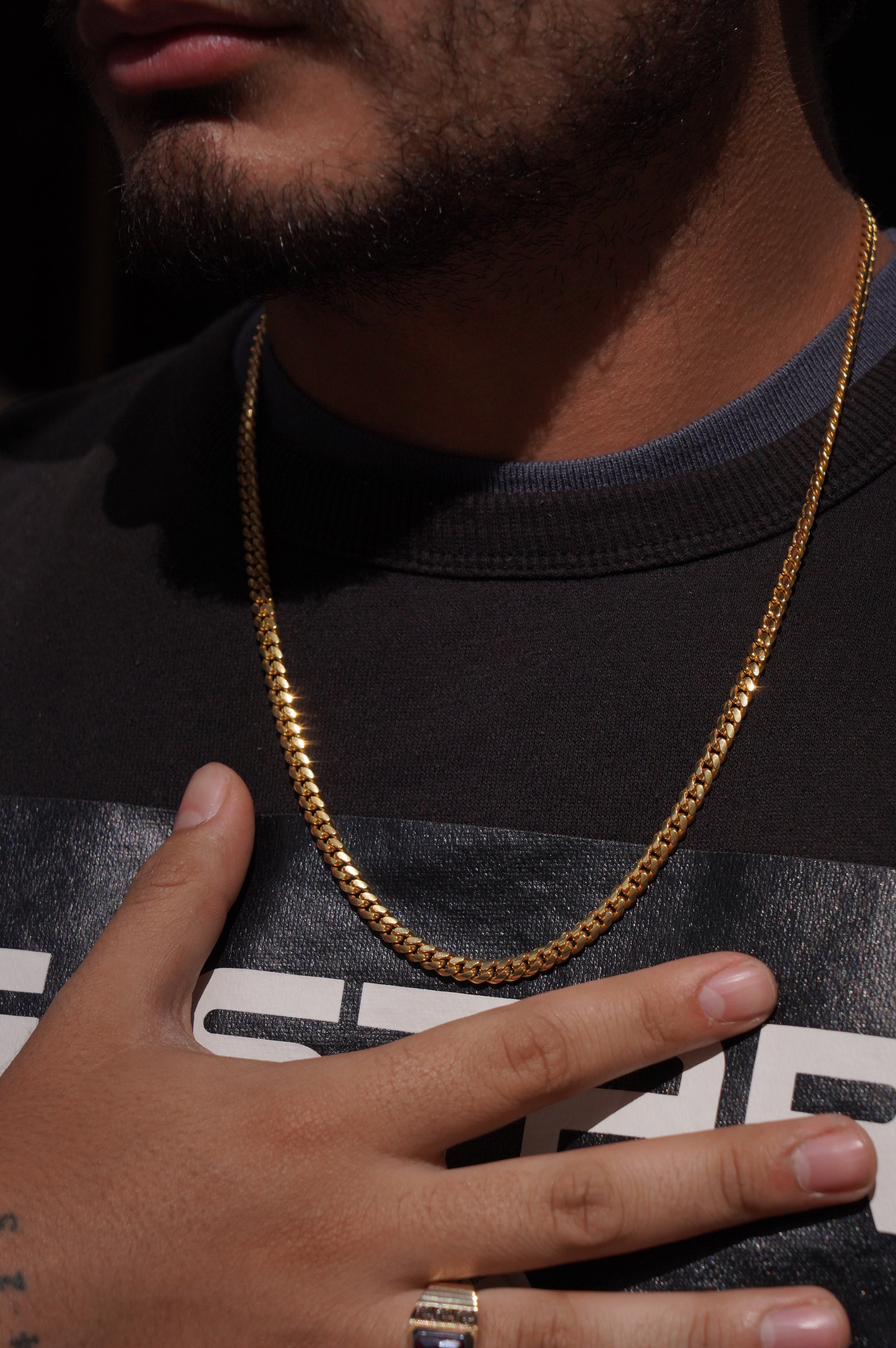 18k solid cuban link gold  50 gr