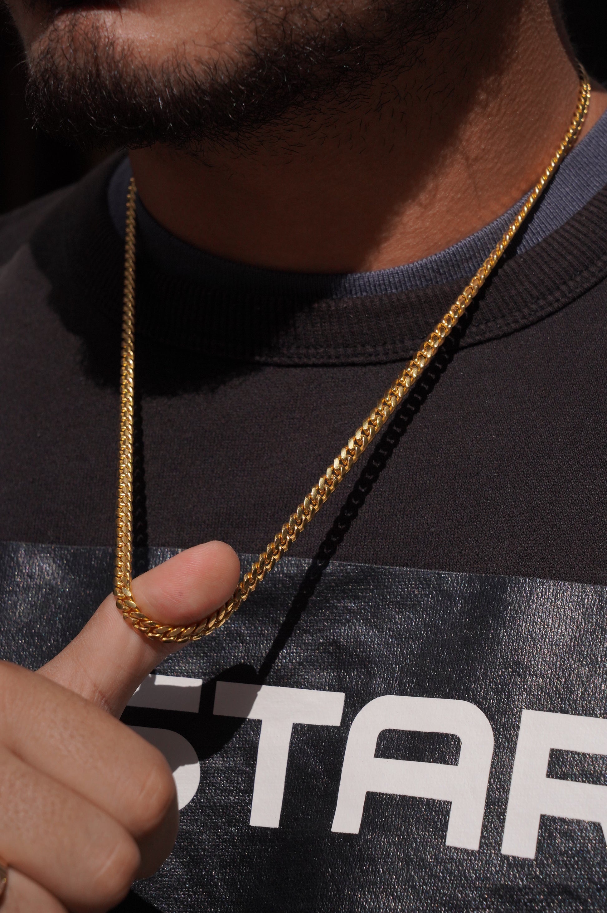 18k solid cuban link gold  50 gr