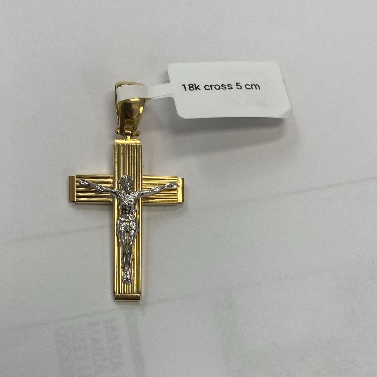 Cross 18K pendant